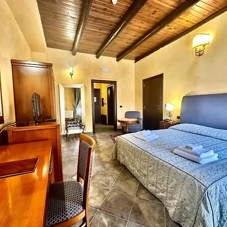 Palazzo Marzano Hotel *